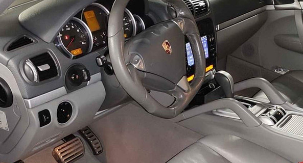 location-PORSCHE-Bonneville-roadstr