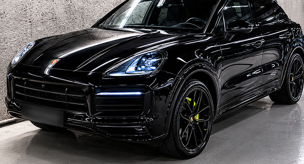 location-PORSCHE-Aix-en-Provence-roadstr