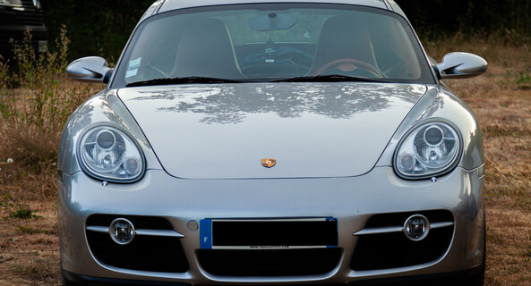 location-PORSCHE-Cannes-roadstr