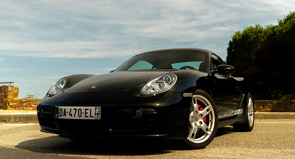 location-PORSCHE-La Seyne-sur-Mer-roadstr