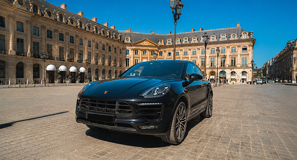 location-PORSCHE-Paris-roadstr