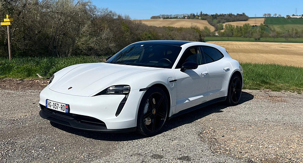 location-PORSCHE-Saint-Orens-de-Gameville-roadstr