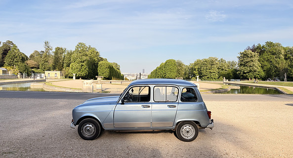 location-RENAULT-Colombes-roadstr