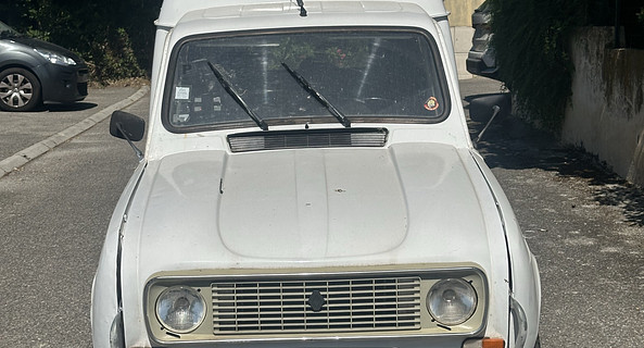 location-RENAULT-Marignane-roadstr