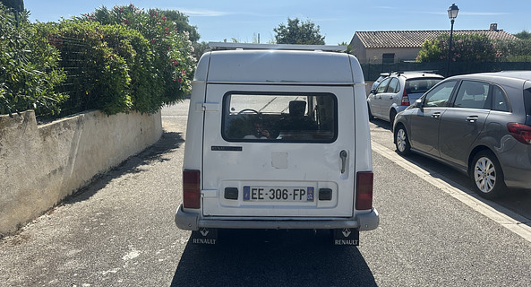 location-RENAULT-Marignane-roadstr