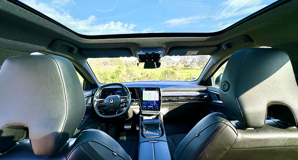 location-RENAULT-Porto-Vecchio-roadstr