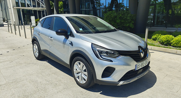location-RENAULT-Nice-roadstr