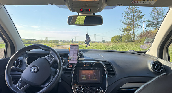 location-RENAULT-Versailles-roadstr