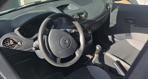 location-RENAULT-Ajaccio-roadstr