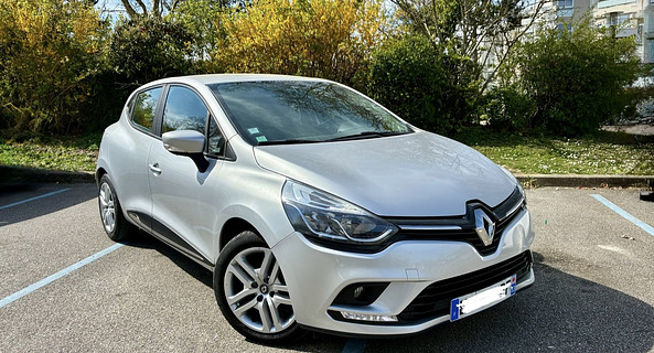 location-RENAULT-Plaisir-roadstr