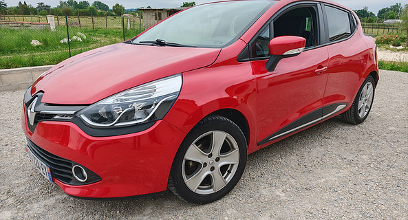 location-RENAULT-Agen-roadstr