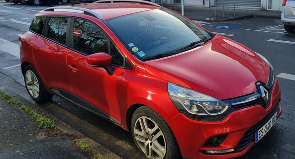location-RENAULT-Clermont-Ferrand-roadstr