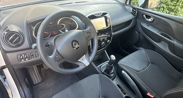 location-RENAULT-Metz-roadstr