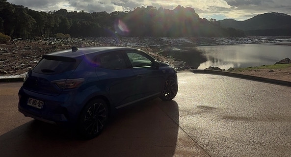 location-RENAULT-Porto-Vecchio-roadstr