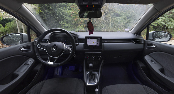 location-RENAULT-Paris-roadstr