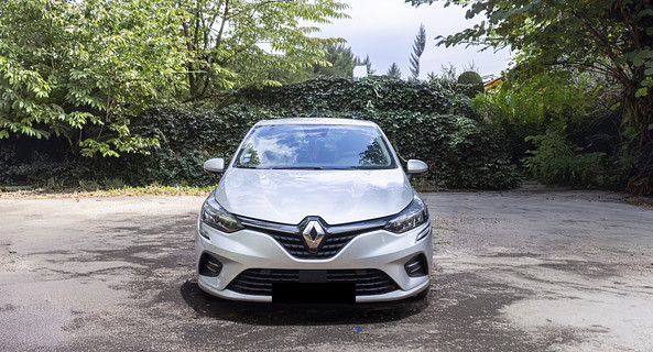 location-RENAULT-Paris-roadstr