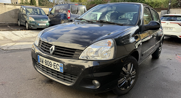 location-RENAULT-Créteil-roadstr
