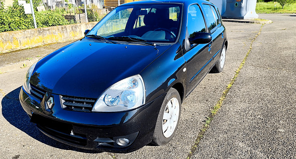location-RENAULT-Vichy-roadstr