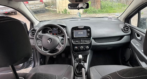 location-RENAULT-Valence-roadstr