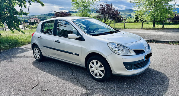 location-RENAULT-Rive-de-Gier-roadstr
