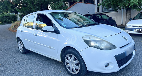 location-RENAULT-Castanet-Tolosan-roadstr