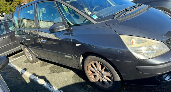 location-RENAULT-Ciboure-roadstr