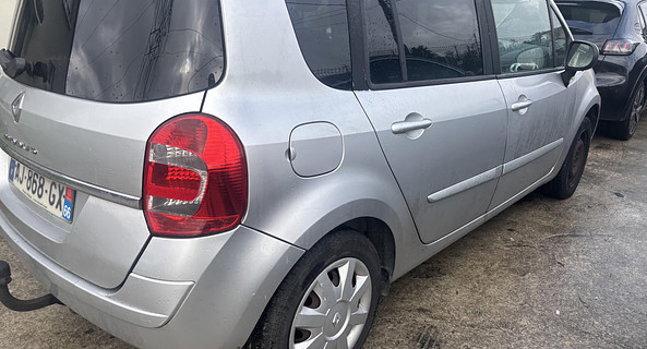 location-RENAULT-Bordeaux-roadstr