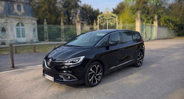 location-RENAULT-Paris-roadstr