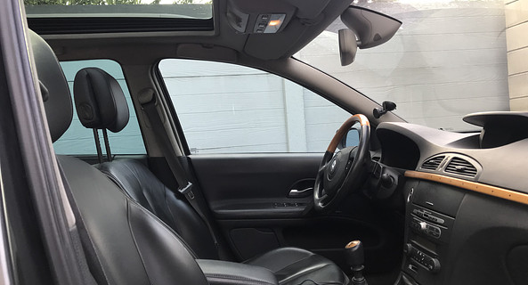 location-RENAULT-Arpajon-roadstr