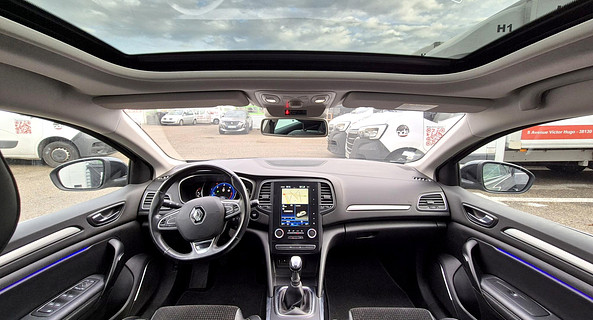 location-RENAULT-Échirolles-roadstr