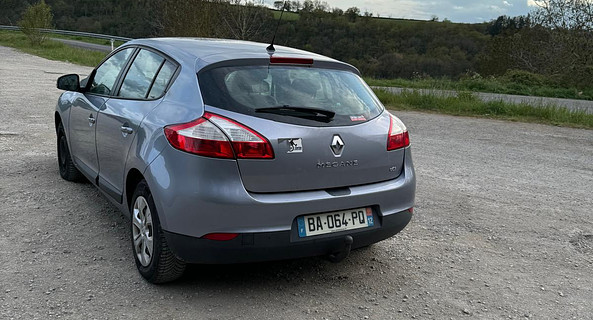 location-RENAULT-Rodez-roadstr