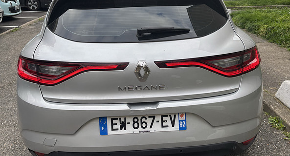 location-RENAULT-Vitry-sur-Seine-roadstr