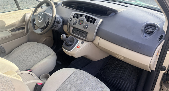 location-RENAULT-Cholet-roadstr