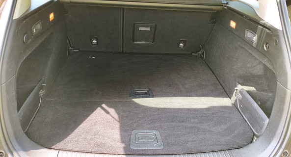 location-RENAULT-Castelnaudary-roadstr