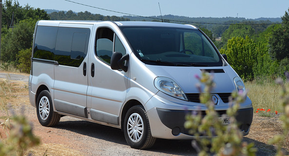location-RENAULT-Gardanne-roadstr