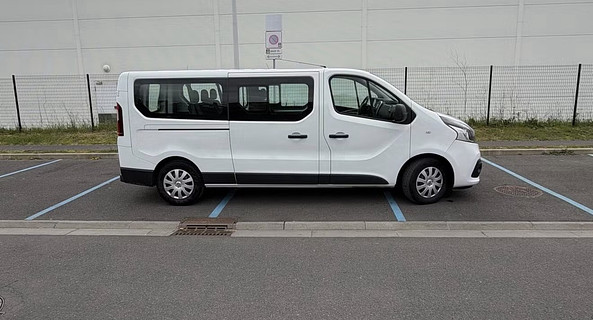 location-RENAULT-Orly-roadstr