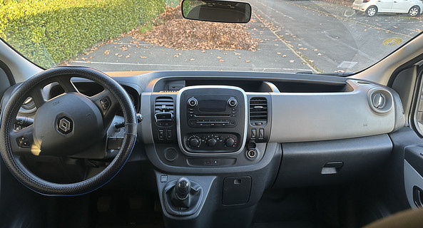location-RENAULT-Pontoise-roadstr
