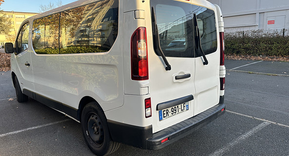 location-RENAULT-Pontoise-roadstr