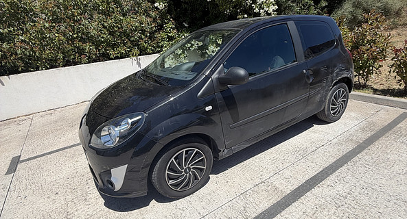 location-RENAULT-Ajaccio-roadstr