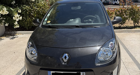 location-RENAULT-Ajaccio-roadstr