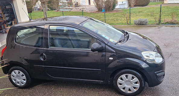 location-RENAULT-Le Thuit de l'Oison-roadstr