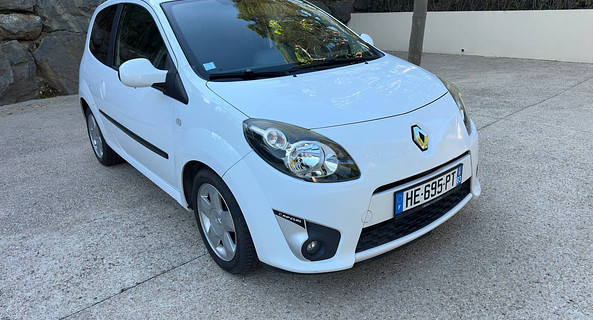 location-RENAULT-Cogolin-roadstr