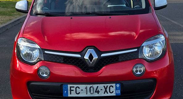 location-RENAULT-Élancourt-roadstr