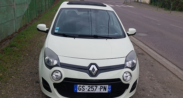 location-RENAULT-Hayange-roadstr