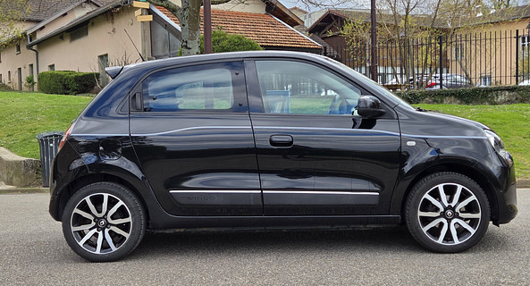 location-RENAULT-Lyon-roadstr