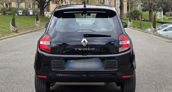 location-RENAULT-Lyon-roadstr