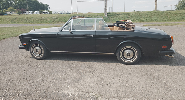 location-ROLLS ROYCE-Paris-roadstr