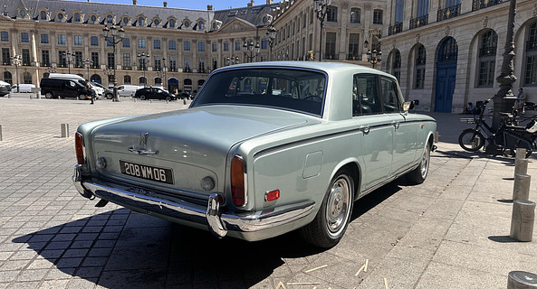 location-ROLLS ROYCE-Paris-roadstr