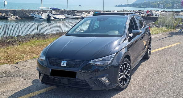 location-SEAT-Thonon-les-Bains-roadstr