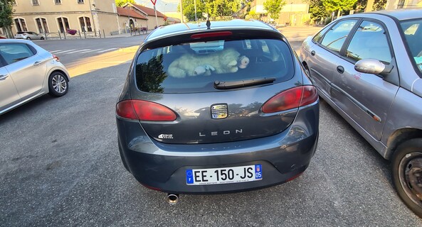 location-SEAT-Châteauroux-les-Alpes-roadstr